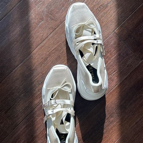 akikoaoki giselle ballet sneakers